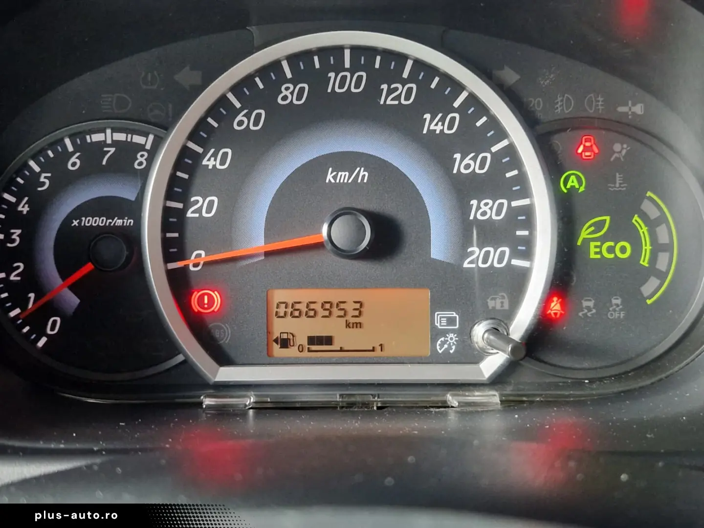 MITSUBISHI SPACE STAR 1.0i 71 CP 2015