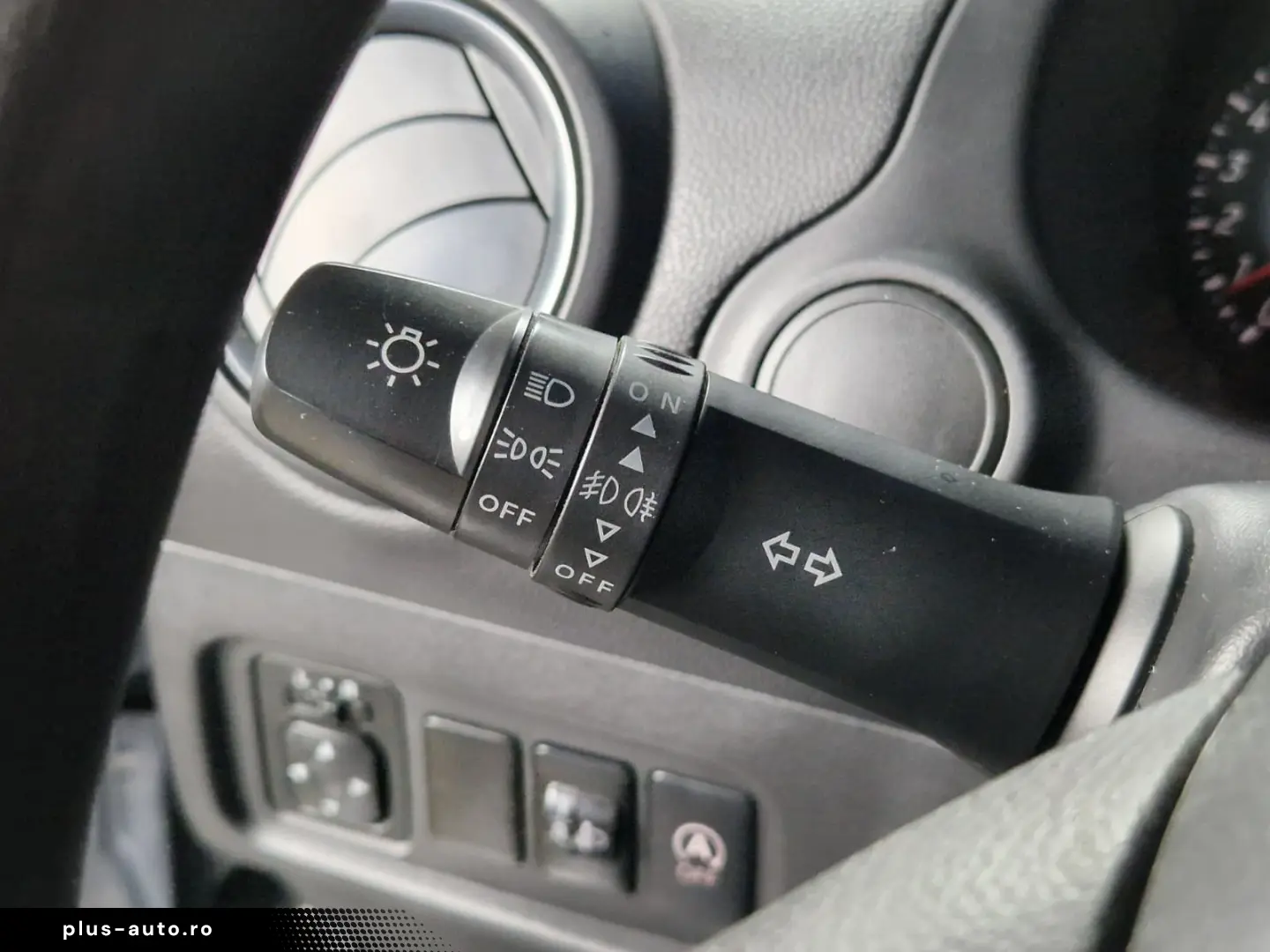 MITSUBISHI SPACE STAR 1.0i 71 CP 2015