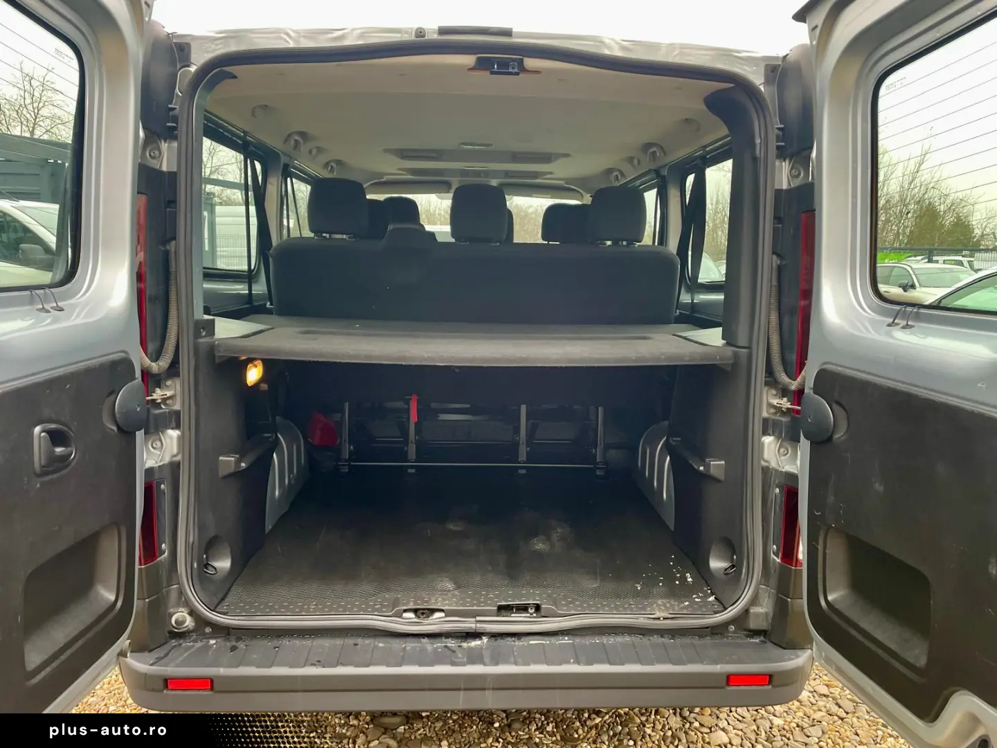 Renault Trafic Combi 2.0 Blue dCi 110 S&S L1 8 1 Life