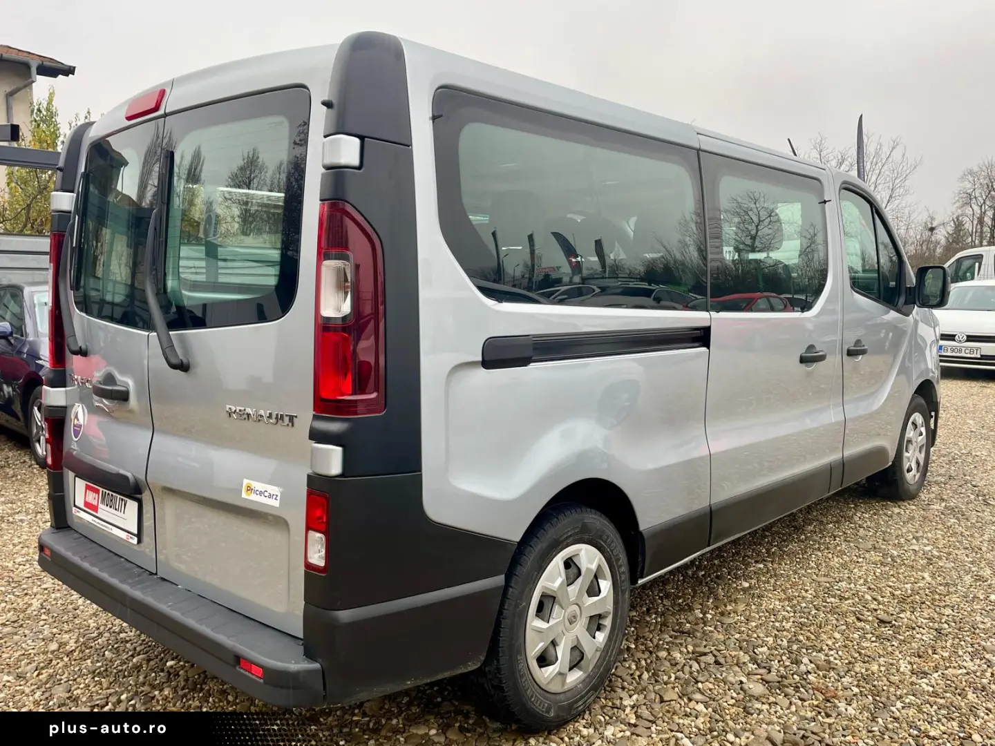 Renault Trafic Combi 2.0 Blue dCi 110 S&S L1 8 1 Life