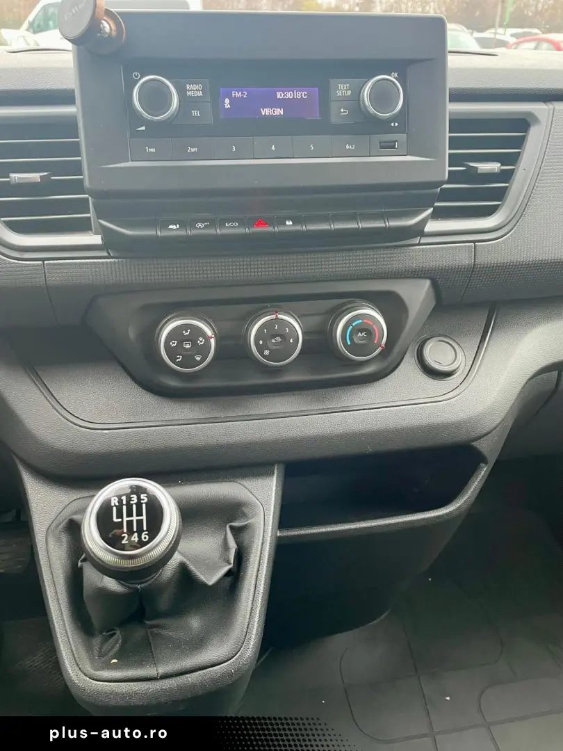 Renault Trafic Combi 2.0 Blue dCi 110 S&S L1 8 1 Life