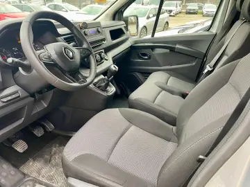 Renault Trafic Combi 2.0 Blue dCi 110 S&S L1 8 1 Life