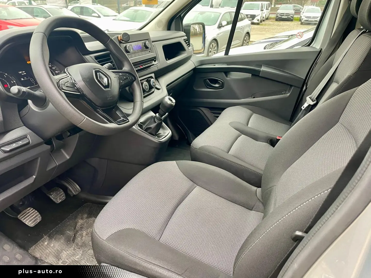 Renault Trafic Combi 2.0 Blue dCi 110 S&S L1 8 1 Life