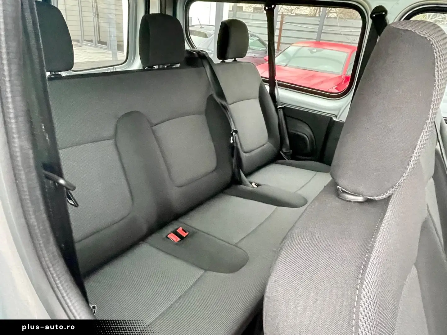 Renault Trafic Combi 2.0 Blue dCi 110 S&S L1 8 1 Life