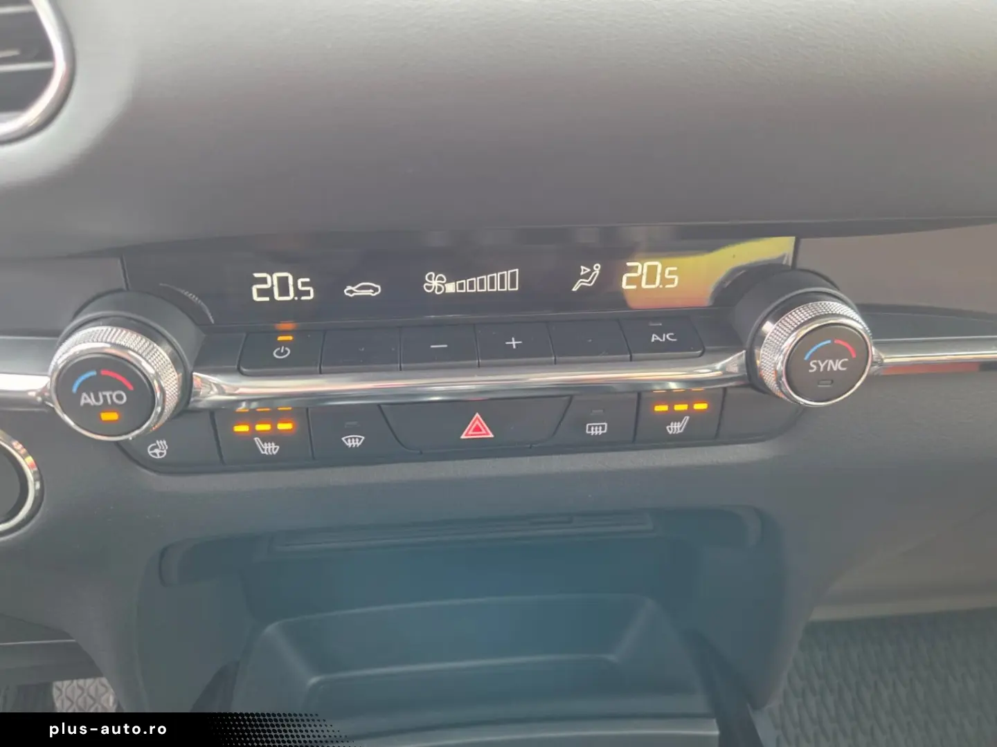 MAZDA CX-30 HYBRID - EXCLUSIVE LINE