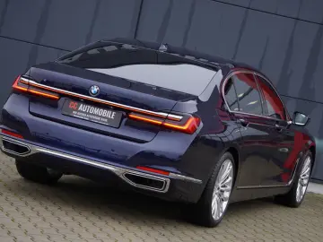 750 d Lang xDrive MegaVoll UPE165.000€