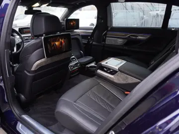 750 d Lang xDrive MegaVoll UPE165.000€