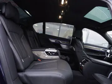 750 d Lang xDrive MegaVoll UPE165.000€