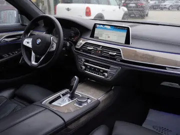 750 d Lang xDrive MegaVoll UPE165.000€