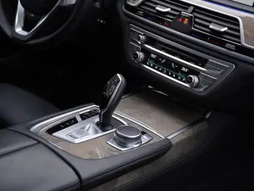 750 d Lang xDrive MegaVoll UPE165.000€