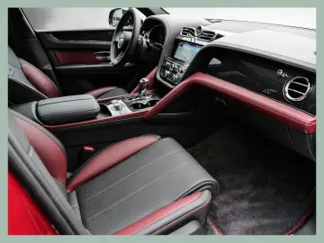 Bentayga S Hybrid    BENTLEY DÜSSELDORF