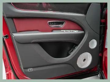 Bentayga S Hybrid    BENTLEY DÜSSELDORF