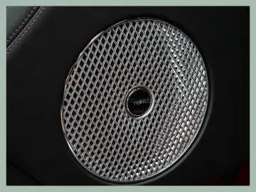 Bentayga S Hybrid    BENTLEY DÜSSELDORF