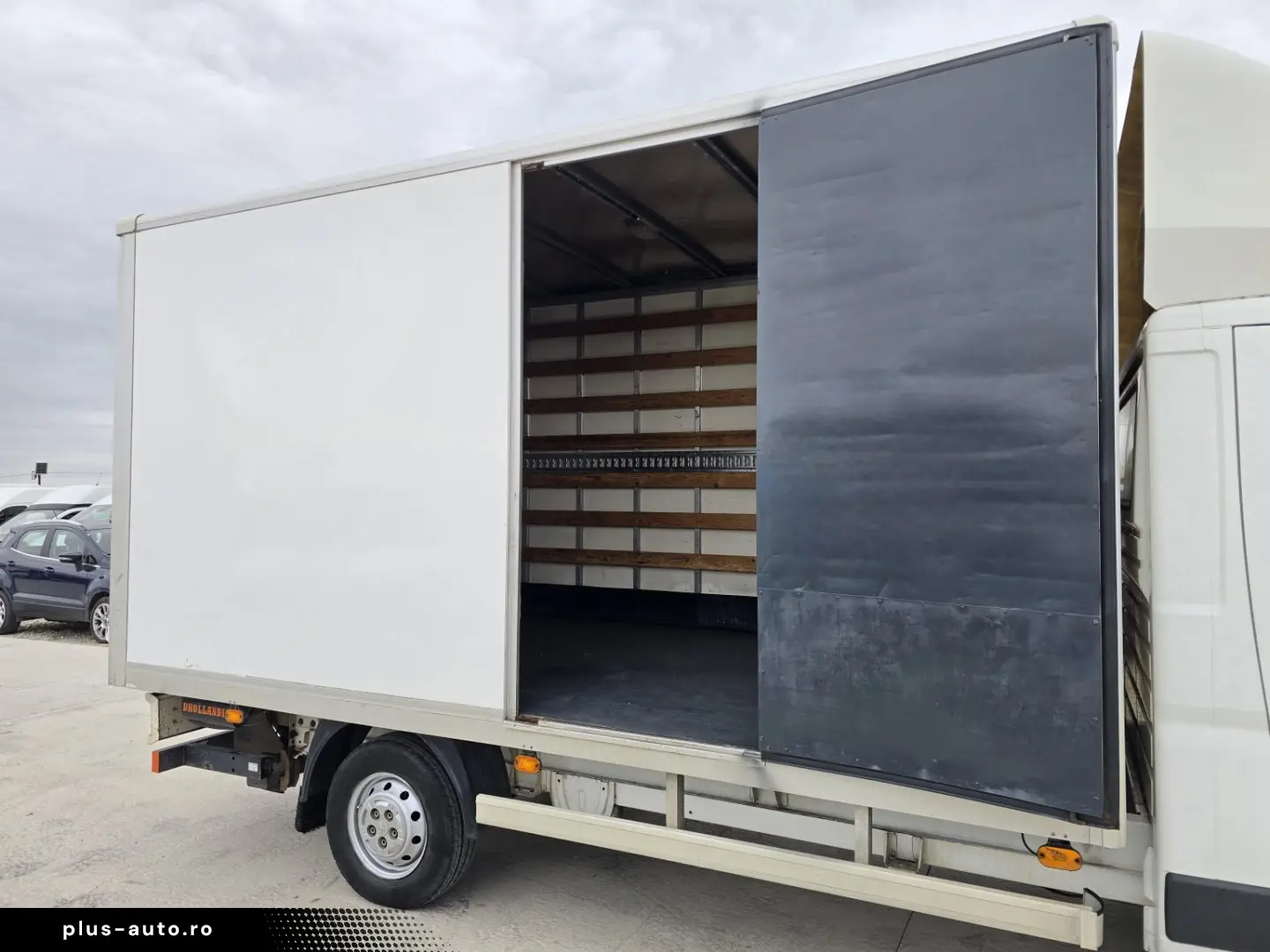 PEUGEOT BOXER KOFFER cu LIFT