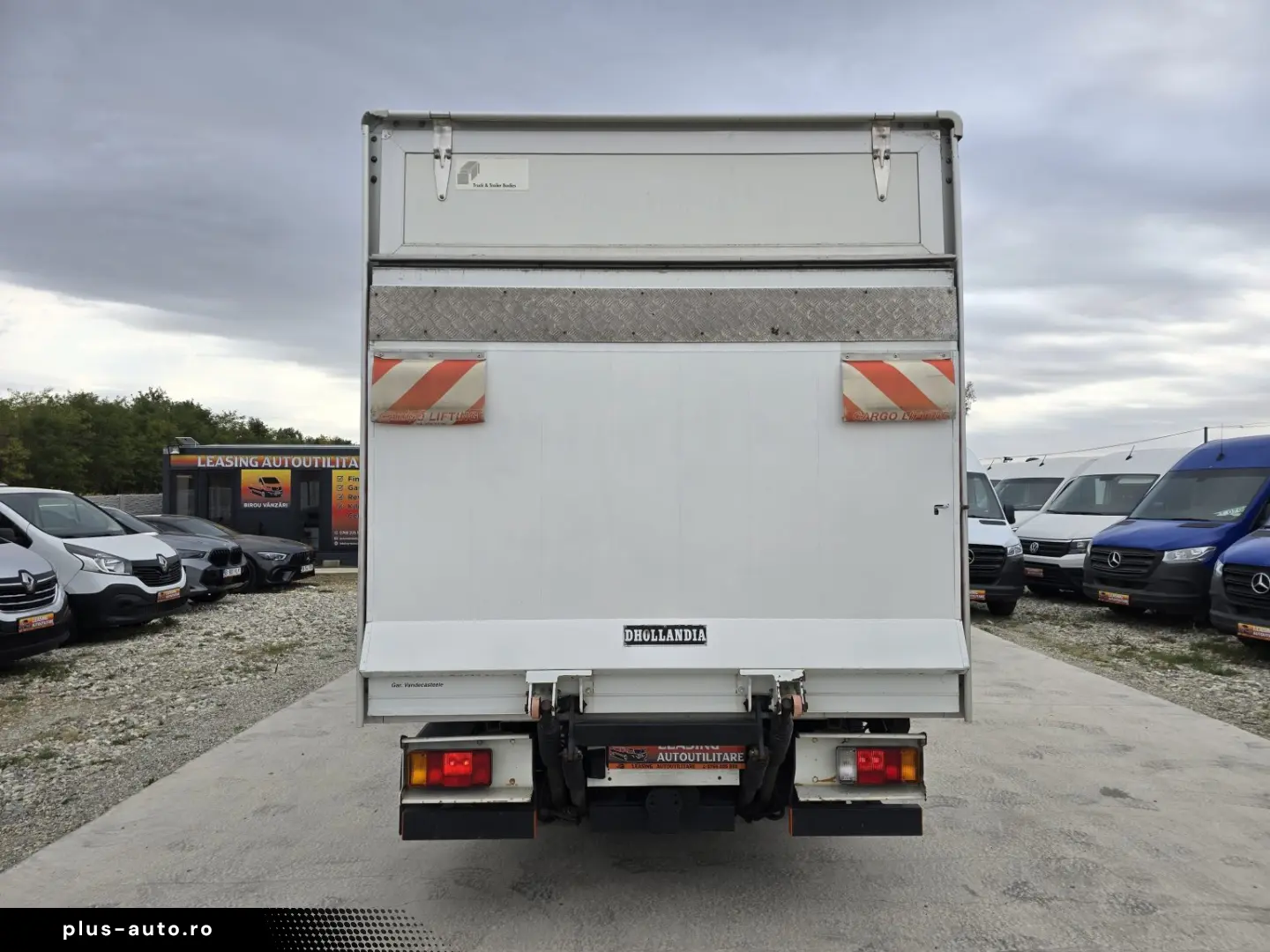 PEUGEOT BOXER KOFFER cu LIFT