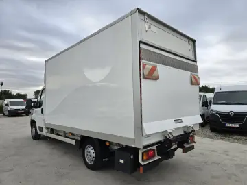 PEUGEOT BOXER KOFFER cu LIFT