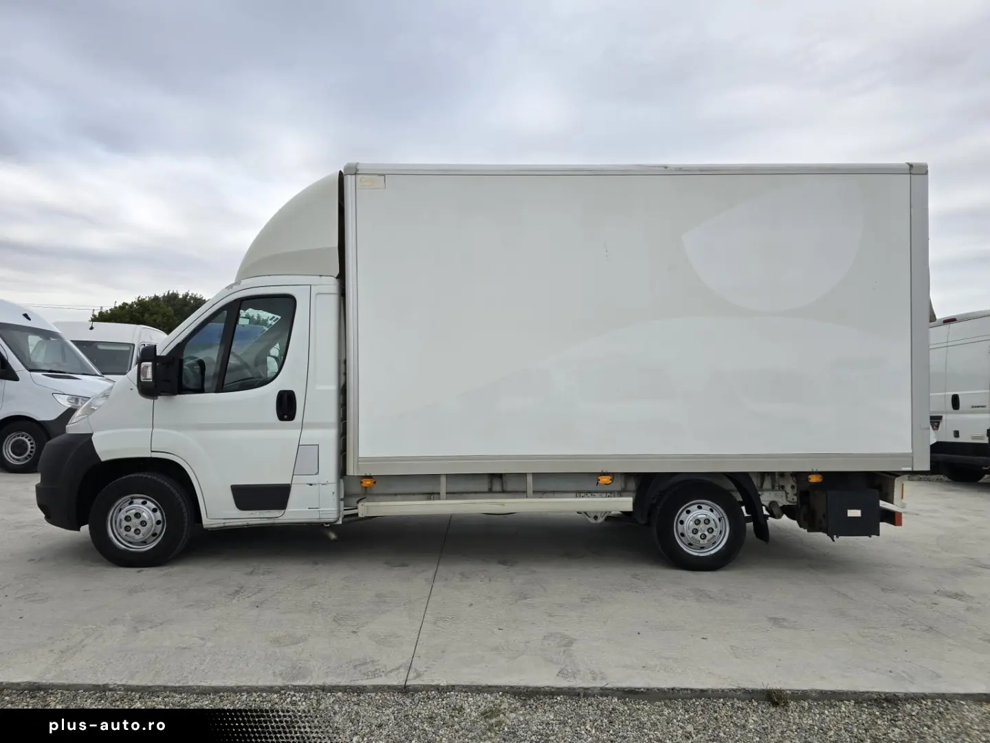 PEUGEOT BOXER KOFFER cu LIFT