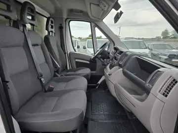 PEUGEOT BOXER KOFFER cu LIFT