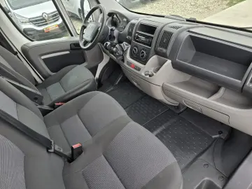 PEUGEOT BOXER KOFFER cu LIFT