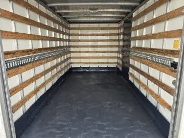 PEUGEOT BOXER KOFFER cu LIFT