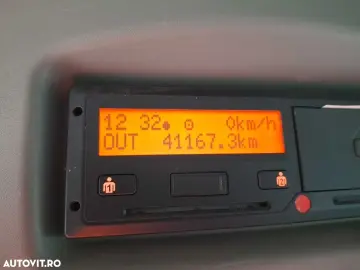 RENAULT MASTER 4X4 WEBASTO 7 LOCURI BENA