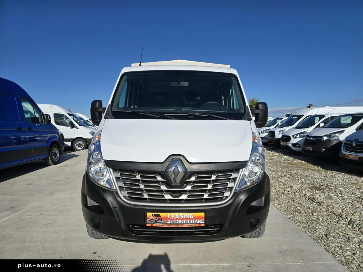 RENAULT MASTER 4X4 WEBASTO 7 LOCURI BENA