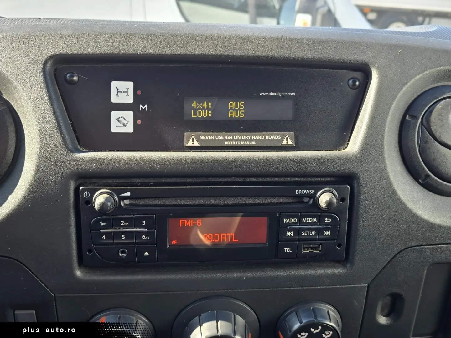 RENAULT MASTER 4X4 WEBASTO 7 LOCURI BENA