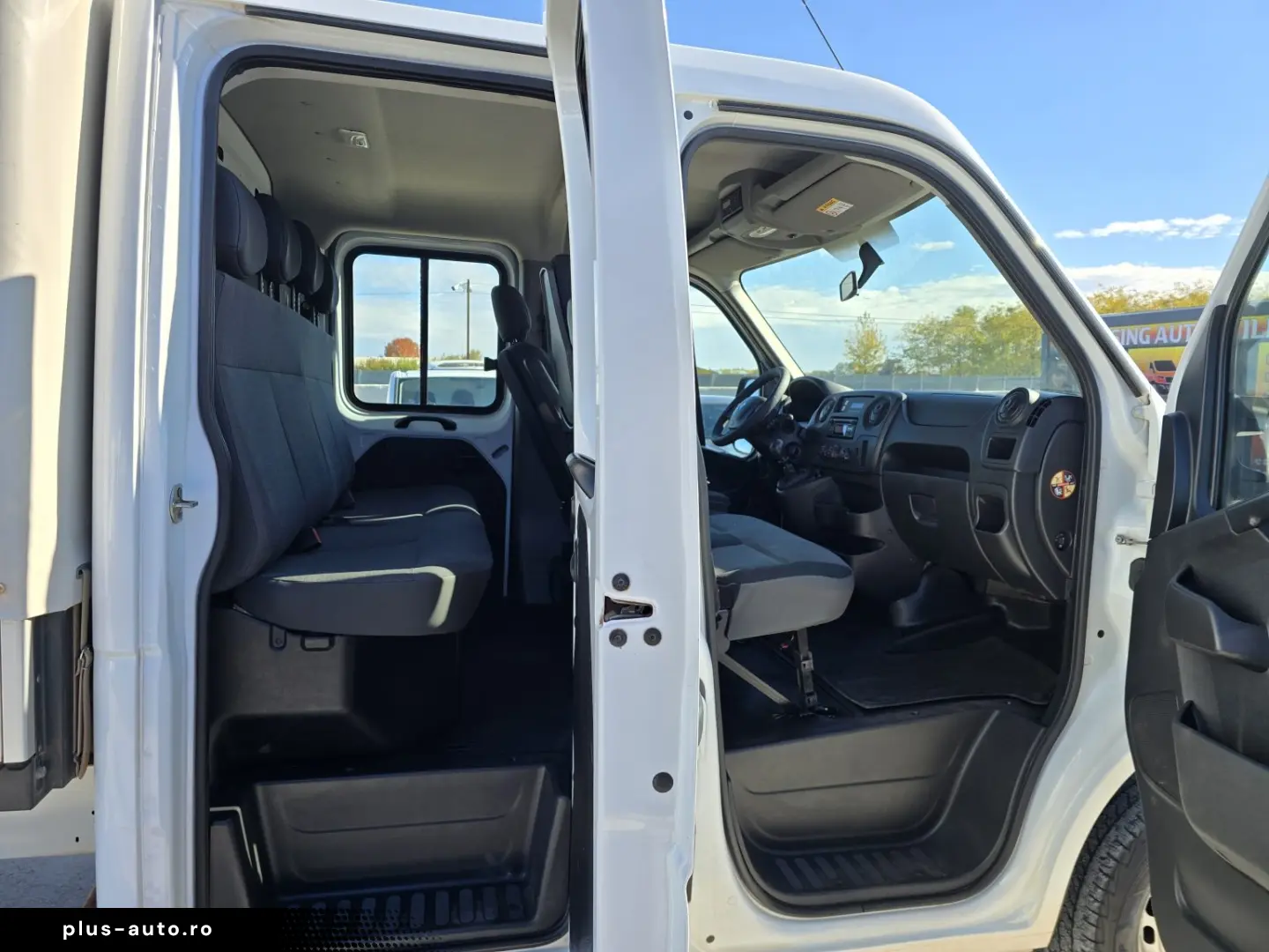 RENAULT MASTER 4X4 WEBASTO 7 LOCURI BENA