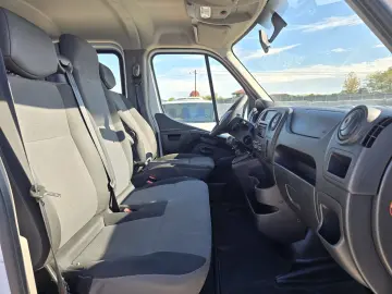 RENAULT MASTER 4X4 WEBASTO 7 LOCURI BENA