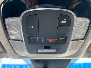 Tucson 1.6 T-GDI Trend PHEV 4WD Assi