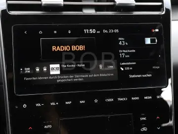 TUCSON Plug-In 4WD 8-fach bereift NAVI SHZ