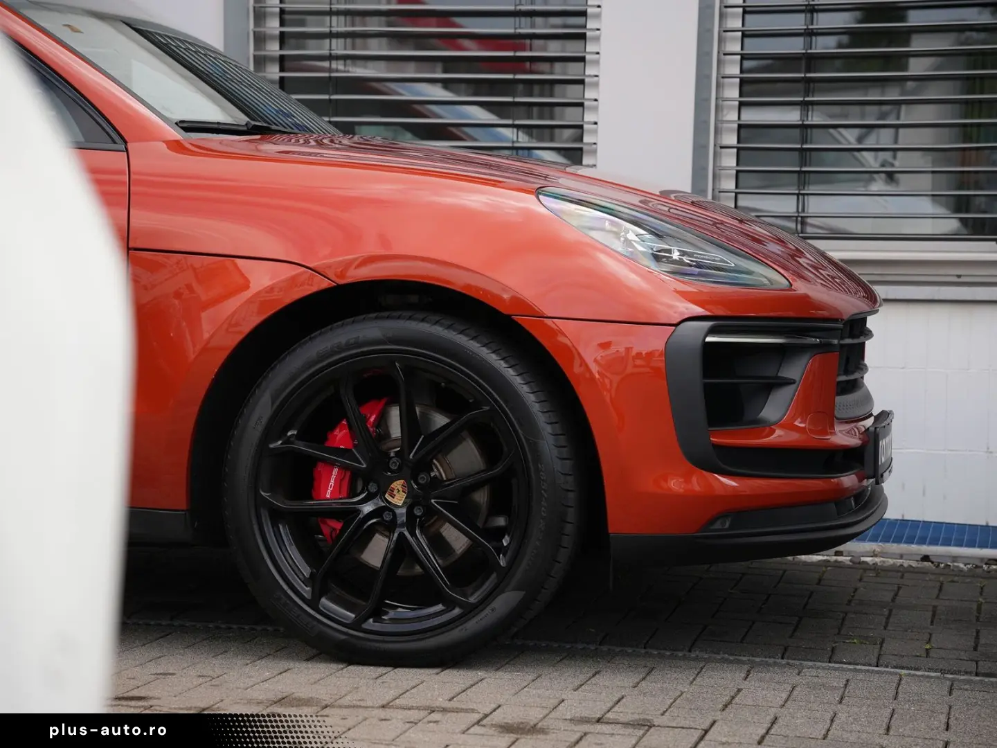 MACAN S PAPAYA-KREIDE-LUFTF.-SPORTABGAS.-21 GT