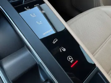 Macan GTS  1HD PDLS 21Z BOSE ACC 360  SPORTABGAS