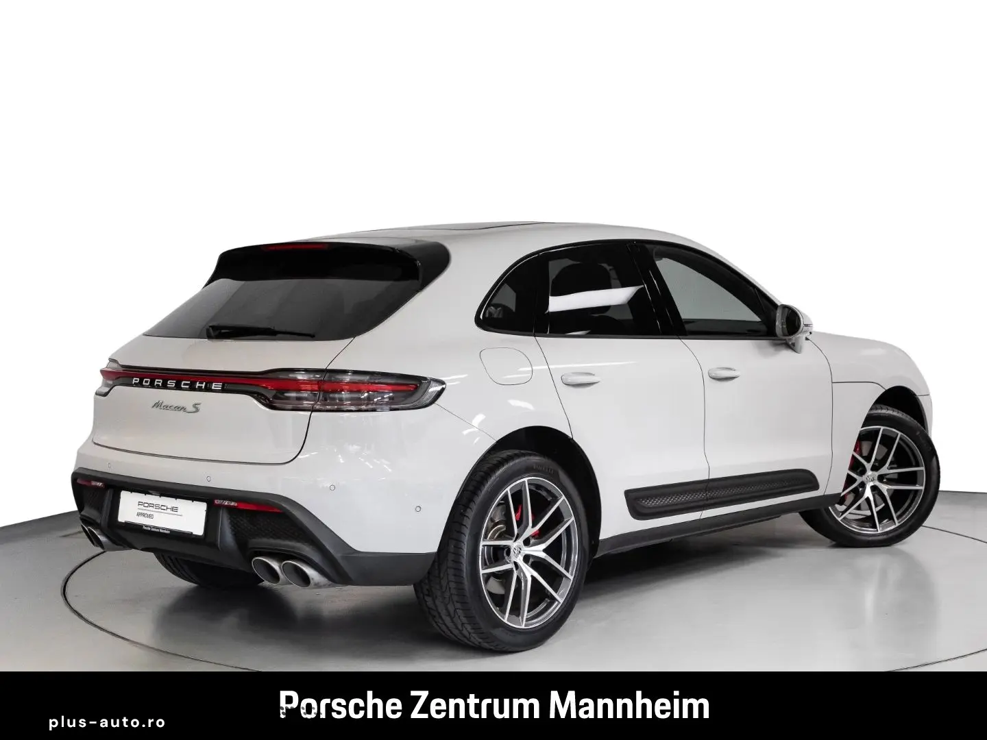 Macan S