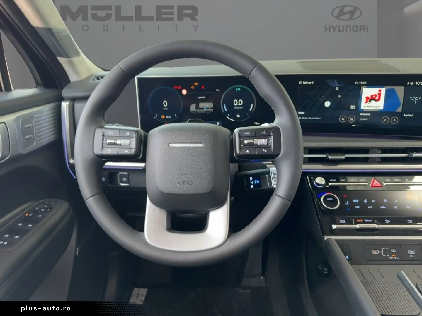 SANTA FE 1.6 HEV 4WD Signature HUD TWA AHK Pano