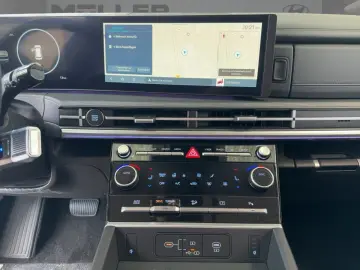 SANTA FE 1.6 HEV 4WD Signature HUD TWA AHK Pano