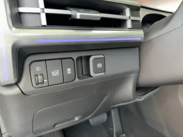 SANTA FE 1.6 HEV 4WD Signature HUD TWA AHK Pano