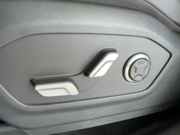 SANTA FE 1.6 HEV 4WD Signature HUD TWA AHK Pano