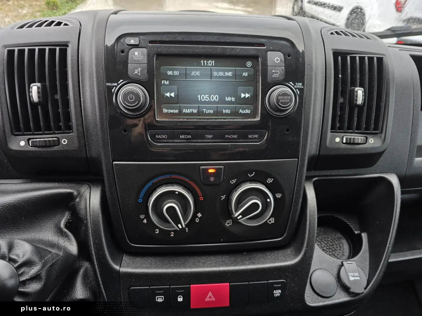 PEUGEOT BOXER LIFT KOFFER