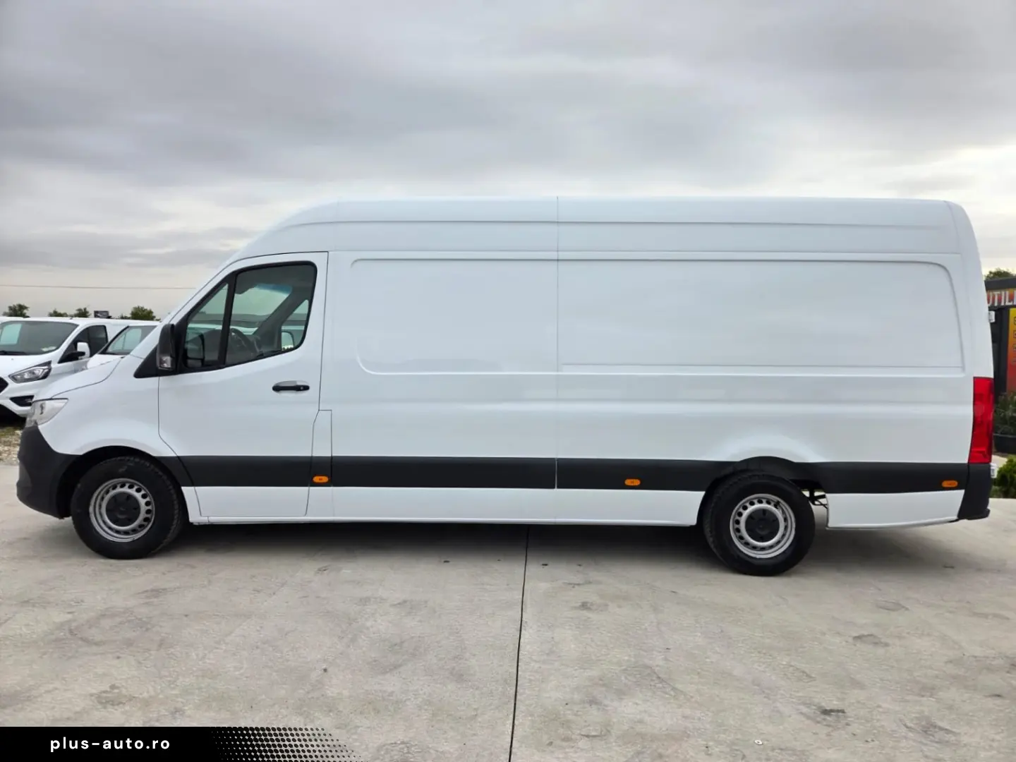 MERCEDES BENZ NEW SPRINTER L4H3