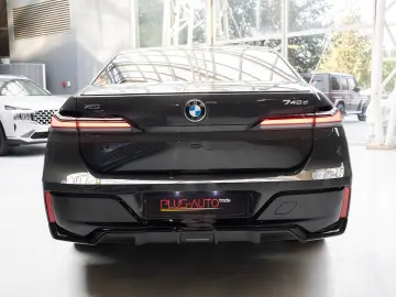 BMW 740d xDrive