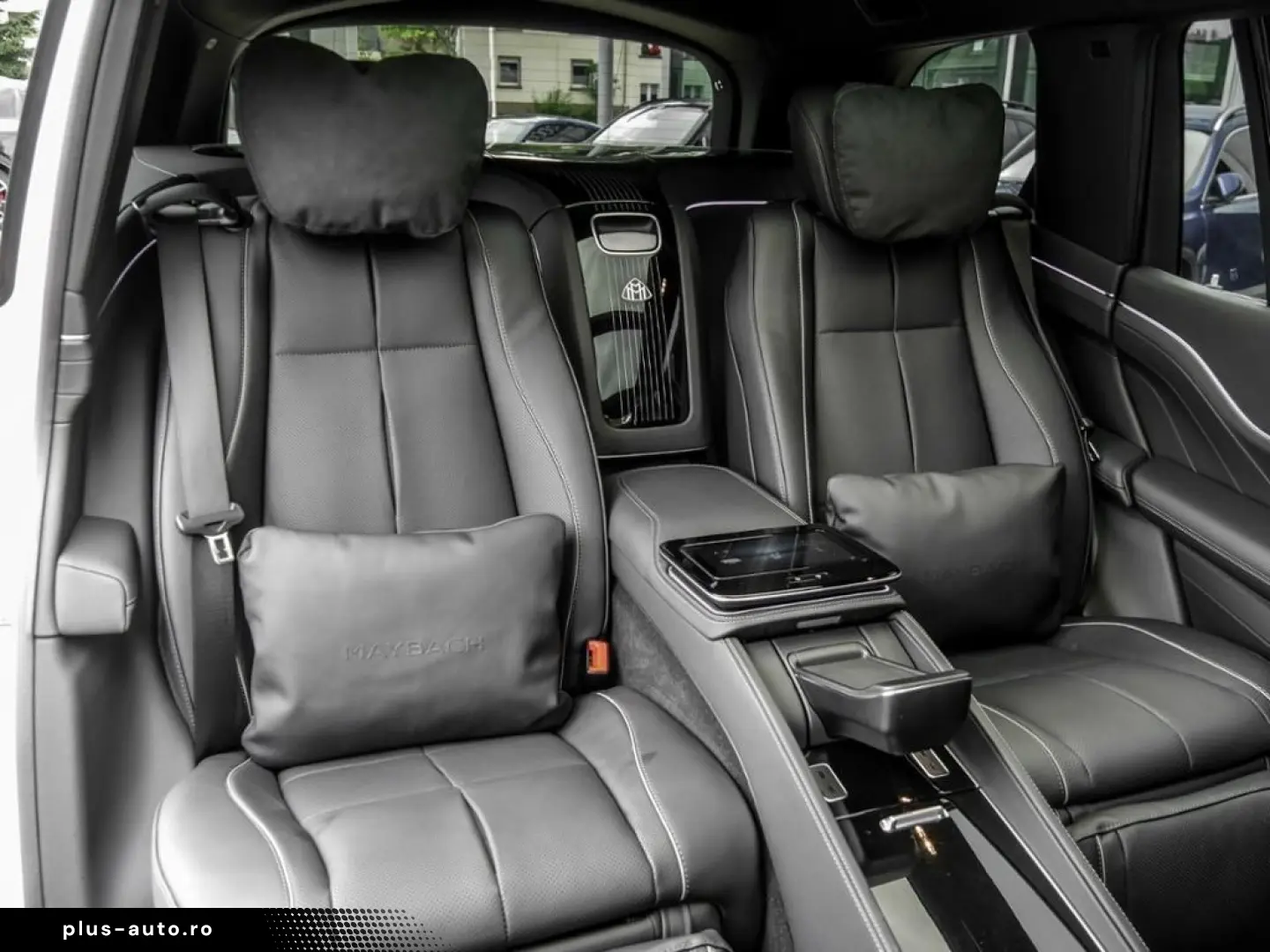 Mercedes-Benz GLS 600