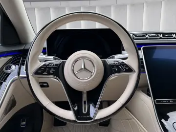 Maybach S 580 4M Burm TV HUD Multikont Chauffer