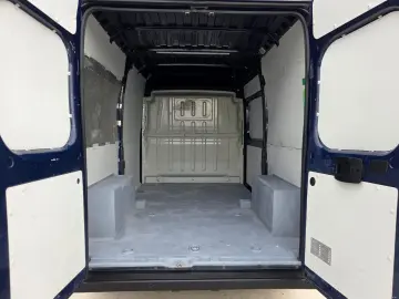 CITROEN JUMPER L2H2 PREMIUM EDITION