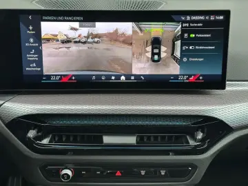 330e xDr.M Sport Pro HUD ACC SuView.HiFi AHK 19