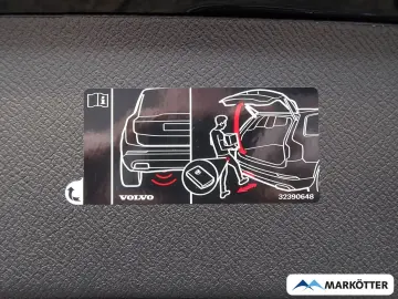 XC90 Ultra Bright Plug-In Hybrid AWD T8 7-Sitzer