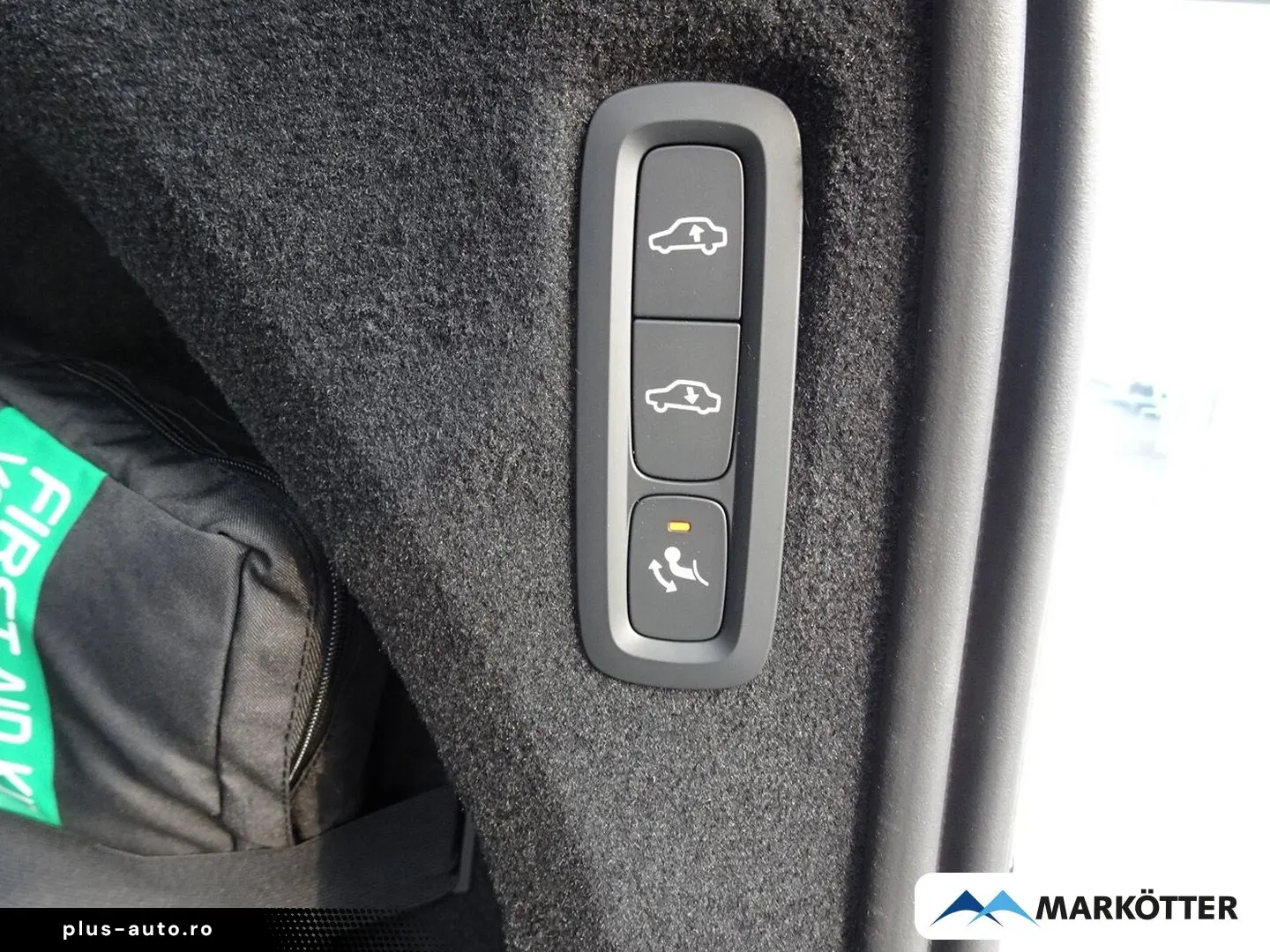 XC90 Ultra Bright Plug-In Hybrid AWD T8 7-Sitzer