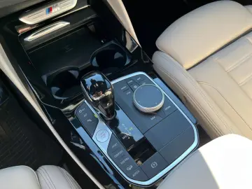 X4 M40d DA-Pr PA  Standh Pano AHK Laser e-Sitze