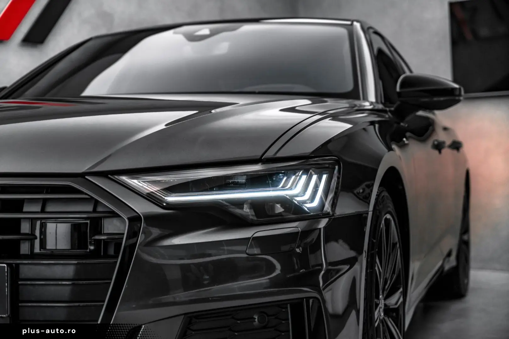 A6 Lim. 50TDI Q Sport S-line Matrix Stand