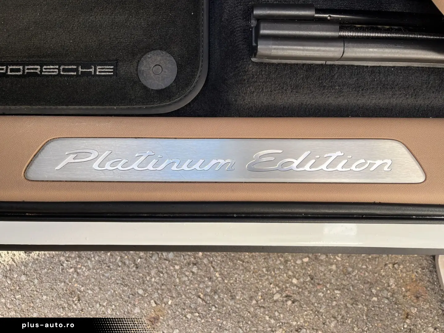 Cayenne Coupe Platinum Edition Luftf. 21  14-Weg